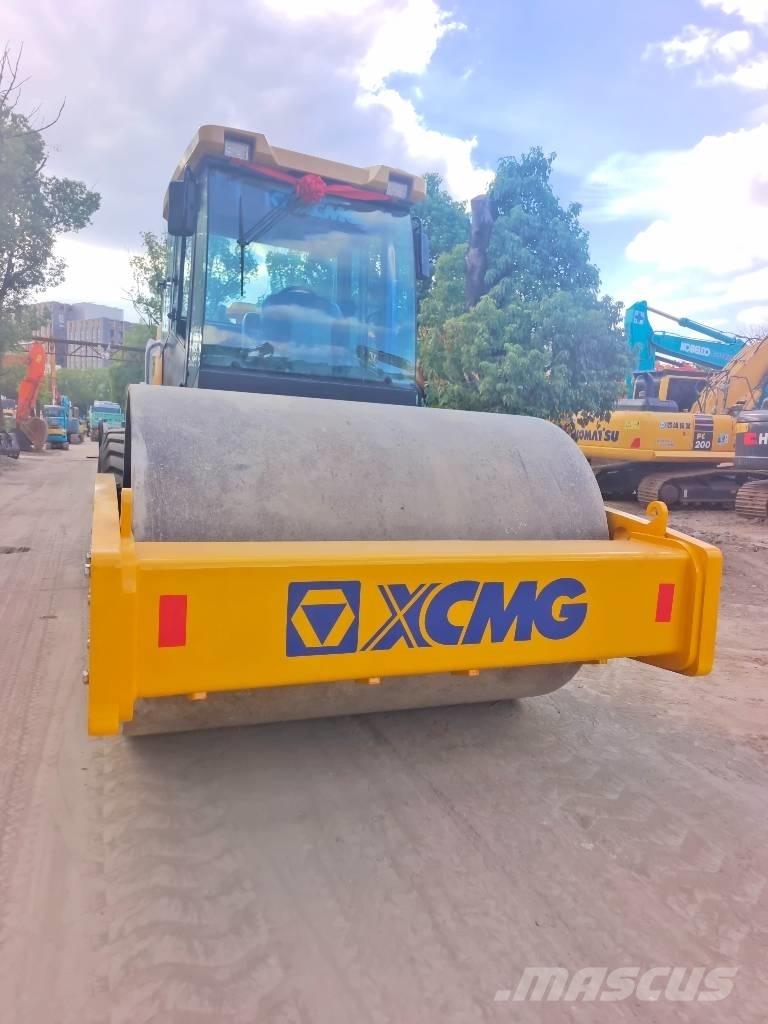 XCMG XS223J Tek tamburlu silindirler