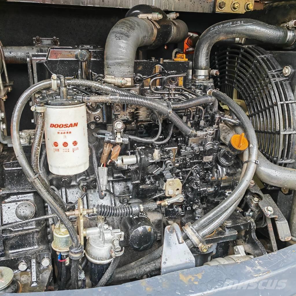 Doosan DX 55 Mini ekskavatörler, 7 tona dek