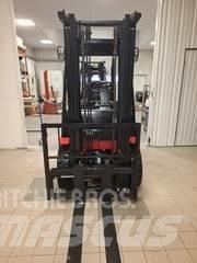 Manitou MI25D Arazi tipi forklift
