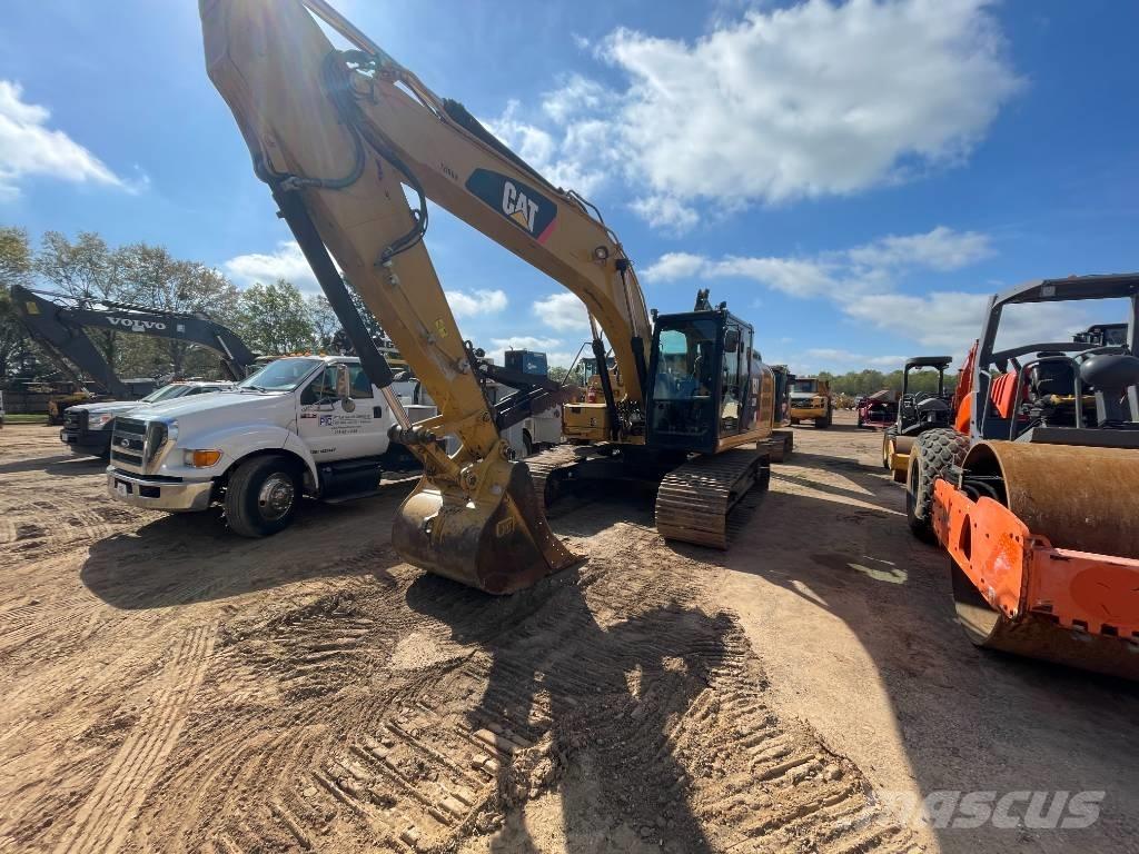 CAT 320fl Paletli ekskavatörler