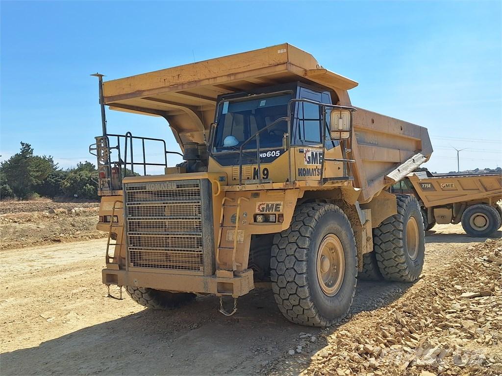 Komatsu HD 605-7E0 Yol disi kaya kamyonu