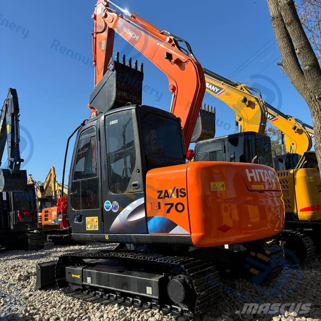 Hitachi ZX70 Mini ekskavatörler, 7 tona dek
