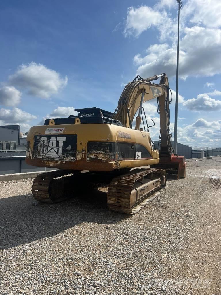 CAT 325 D LN Paletli ekskavatörler