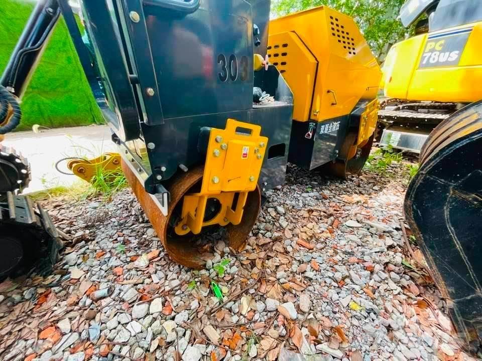 CAT 303 Mini ekskavatörler, 7 tona dek