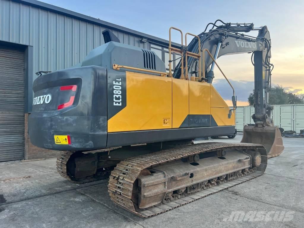 Volvo EC 380 EL Paletli ekskavatörler