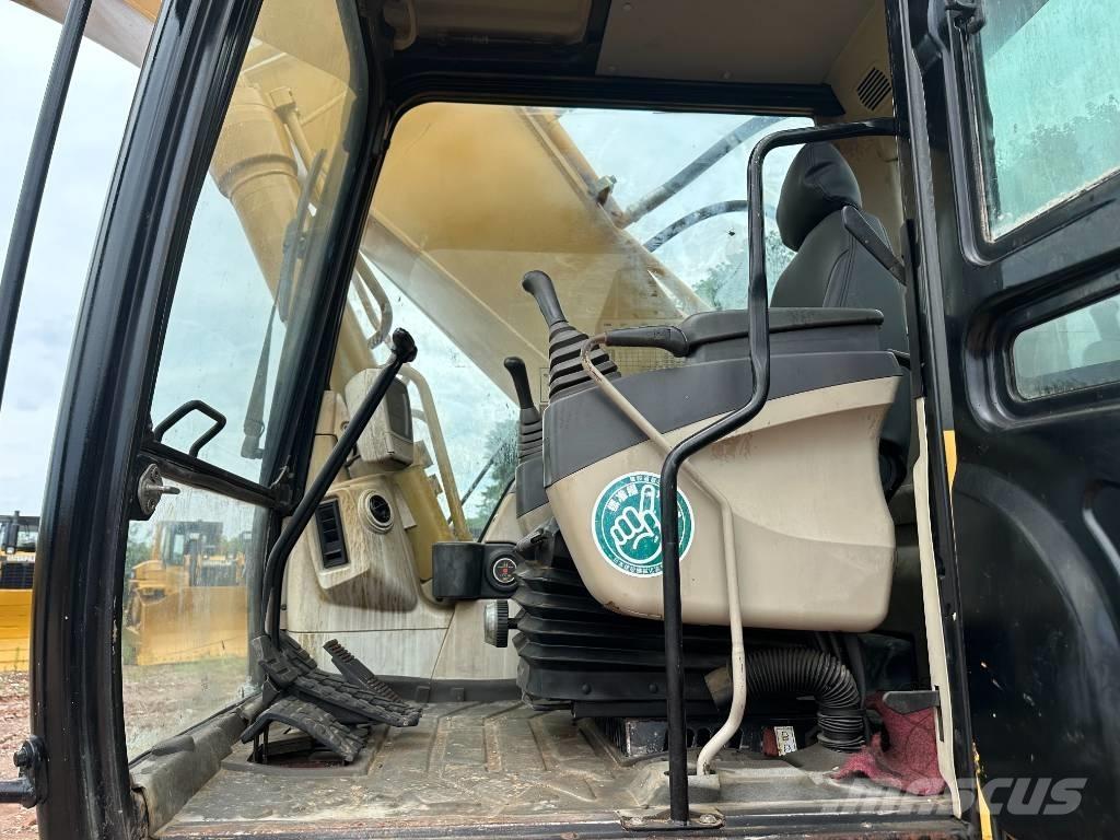 CAT 330 CL Paletli ekskavatörler