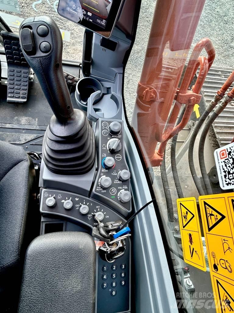 Hitachi ZX 210 LC-7 Paletli ekskavatörler