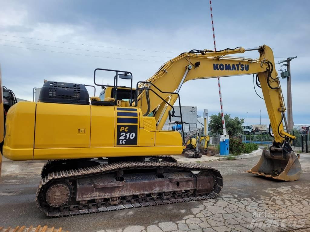 Komatsu PC 210 LC-11 Paletli ekskavatörler