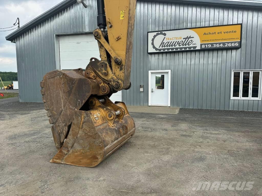 CAT 330F L Paletli ekskavatörler