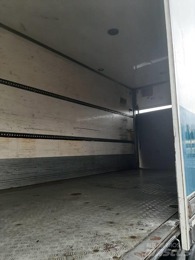 Volvo FE 320 Frigofrik kamyonlar