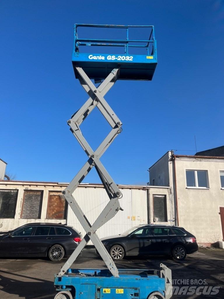 Genie 2032 Makasli platformlar