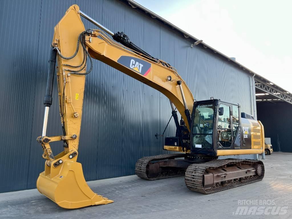 CAT 323E L Paletli ekskavatörler