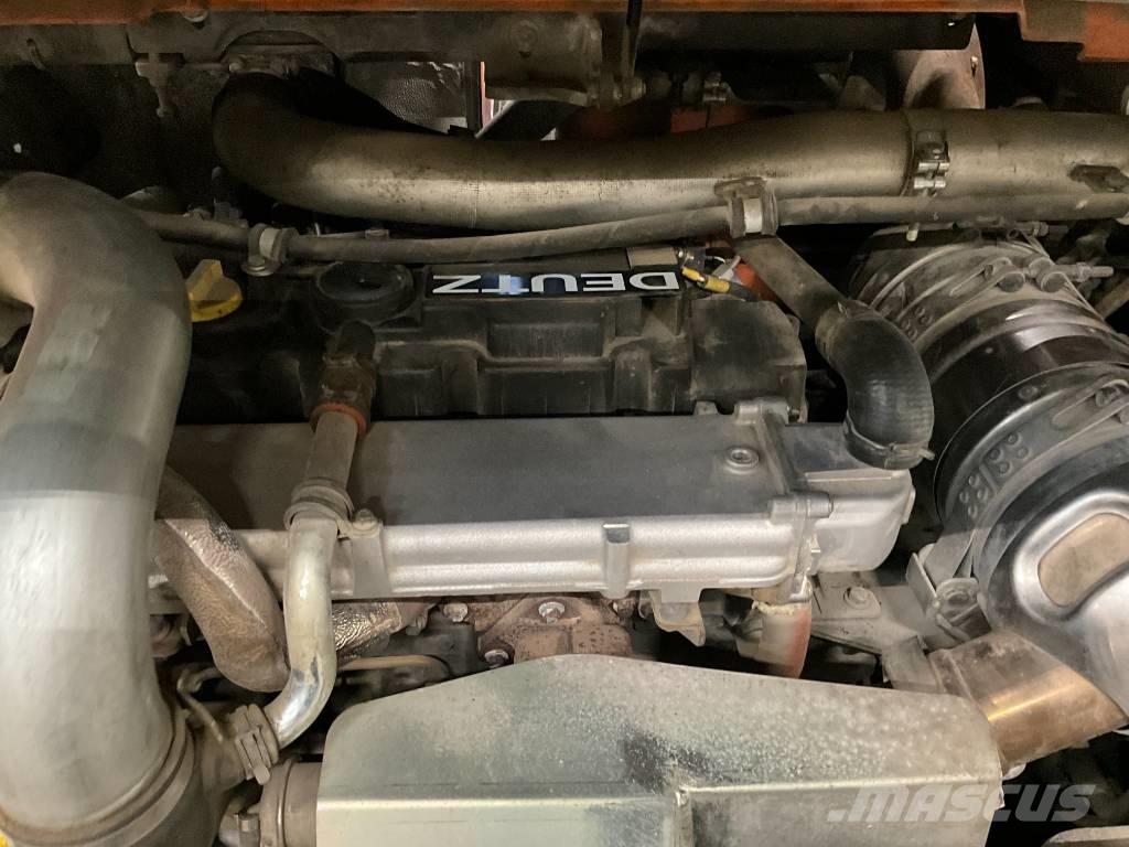 Mecalac 10 MCR Paletli ekskavatörler