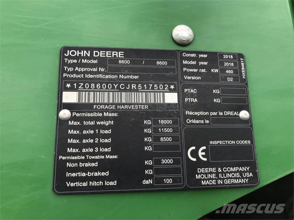 John Deere 8600 Kendi yürür silaj makinalari