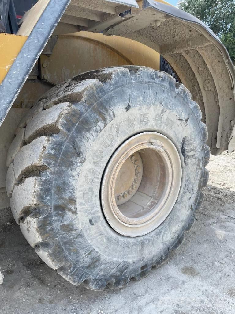 CAT 966 G Tekerlekli yükleyiciler