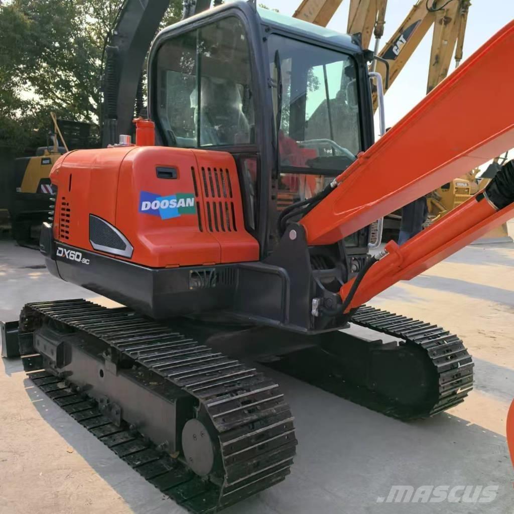 Doosan DX 60-9 C Paletli ekskavatörler