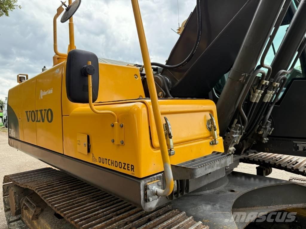 Volvo EC 240 C N L Paletli ekskavatörler