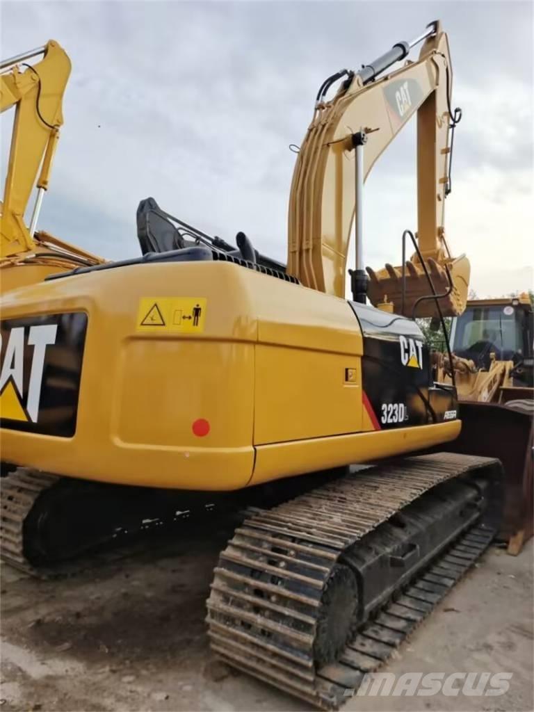 CAT 323 GC Paletli ekskavatörler