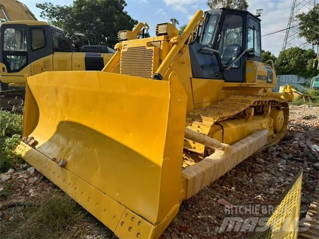 Komatsu D 85 Paletli dozerler