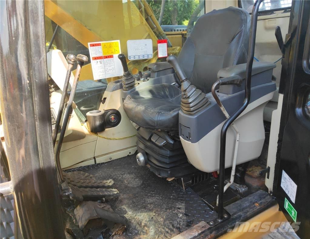 CAT 325C Paletli ekskavatörler