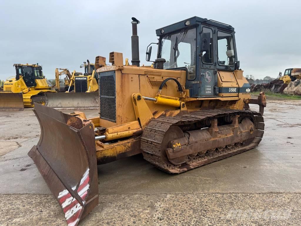 Komatsu D 58 E-1 Paletli dozerler