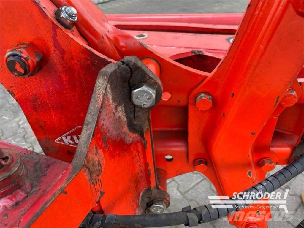 Kuhn MULTI 12 Döner pulluklar