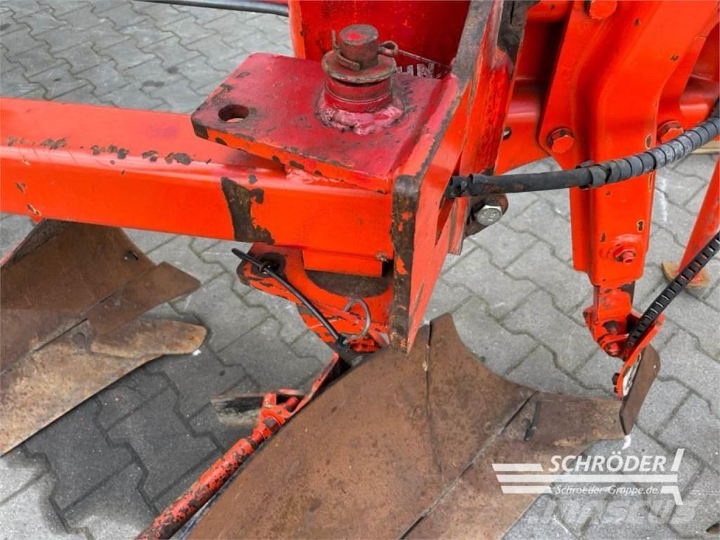 Kuhn MULTI 12 Döner pulluklar