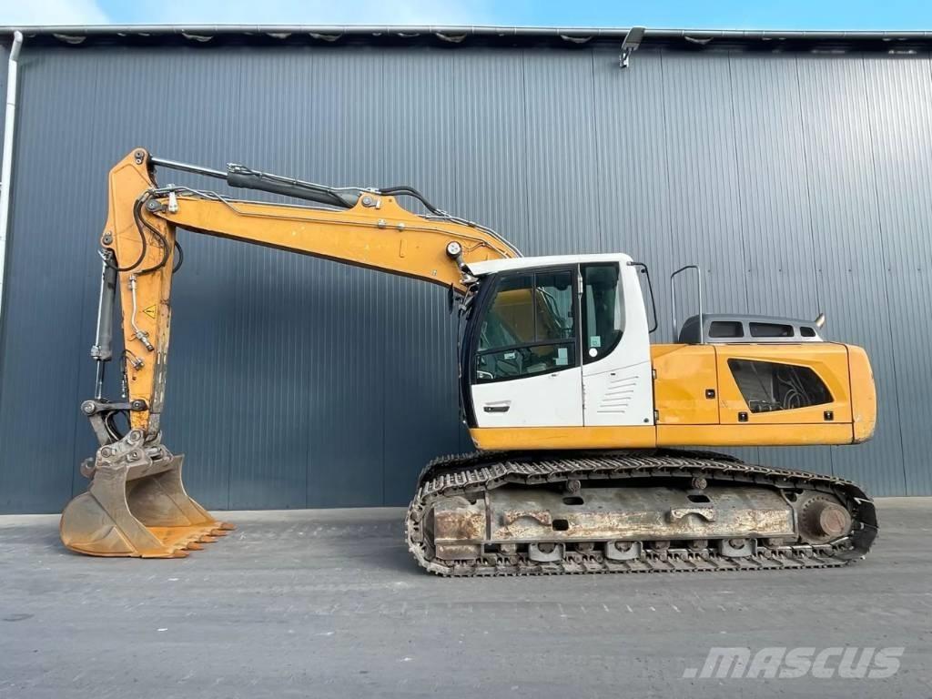 Liebherr R922 SLC Paletli ekskavatörler