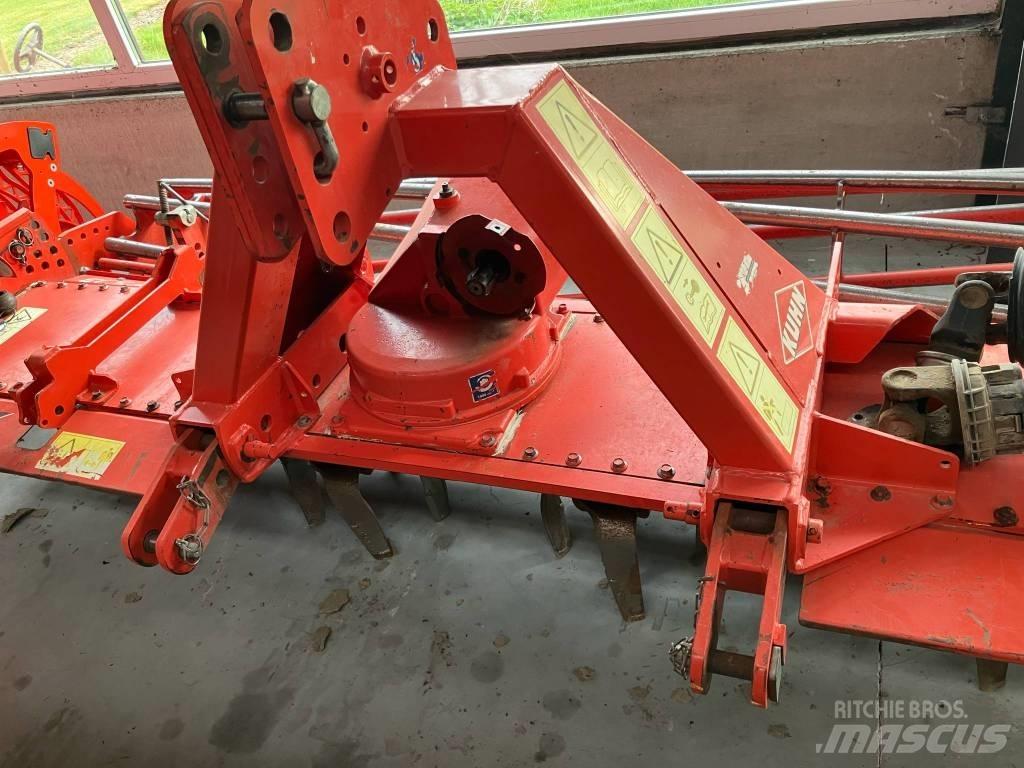 Kuhn HRB 303 Üniversal ekim makinasi