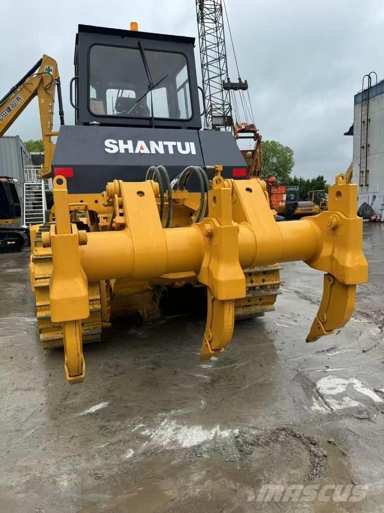 Shantui SD 22 Paletli dozerler