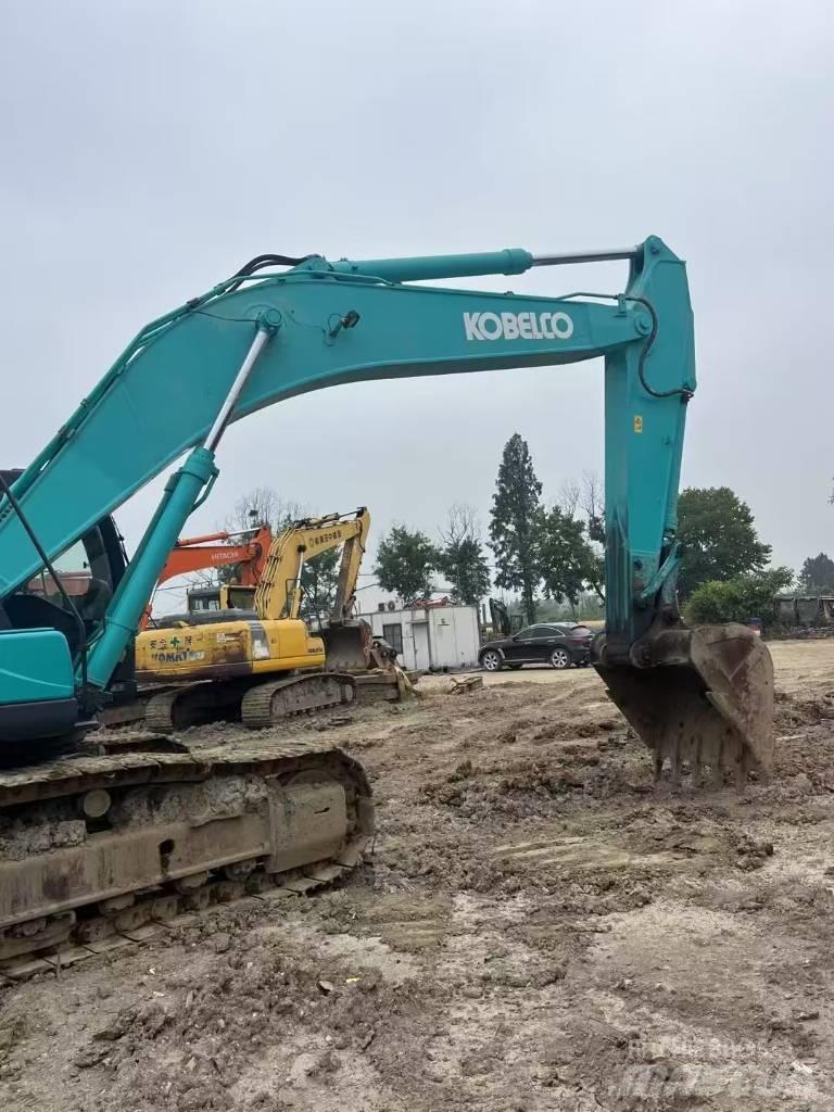 Kobelco SK 350 LC Paletli ekskavatörler