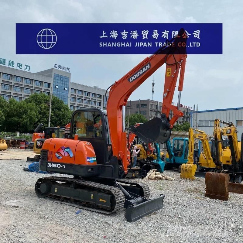 Doosan DH 60 Paletli ekskavatörler