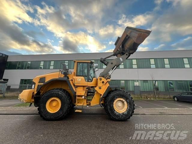 Volvo 180 H Tekerlekli yükleyiciler