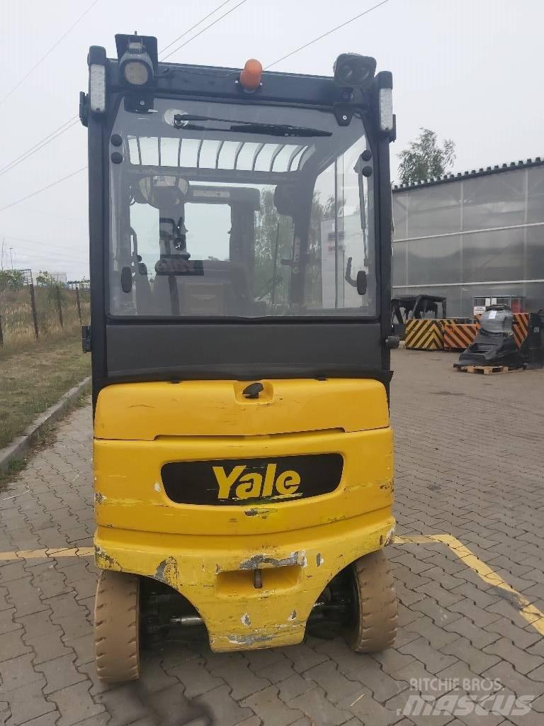 Yale ERP25VL Elektrikli forkliftler