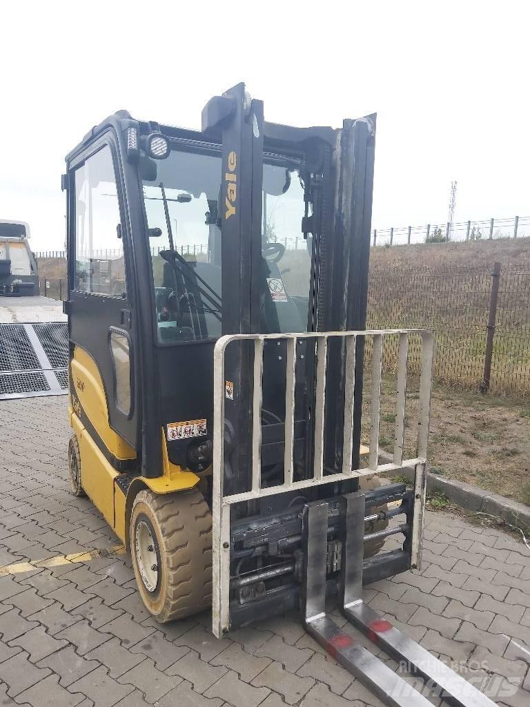 Yale ERP25VL Elektrikli forkliftler