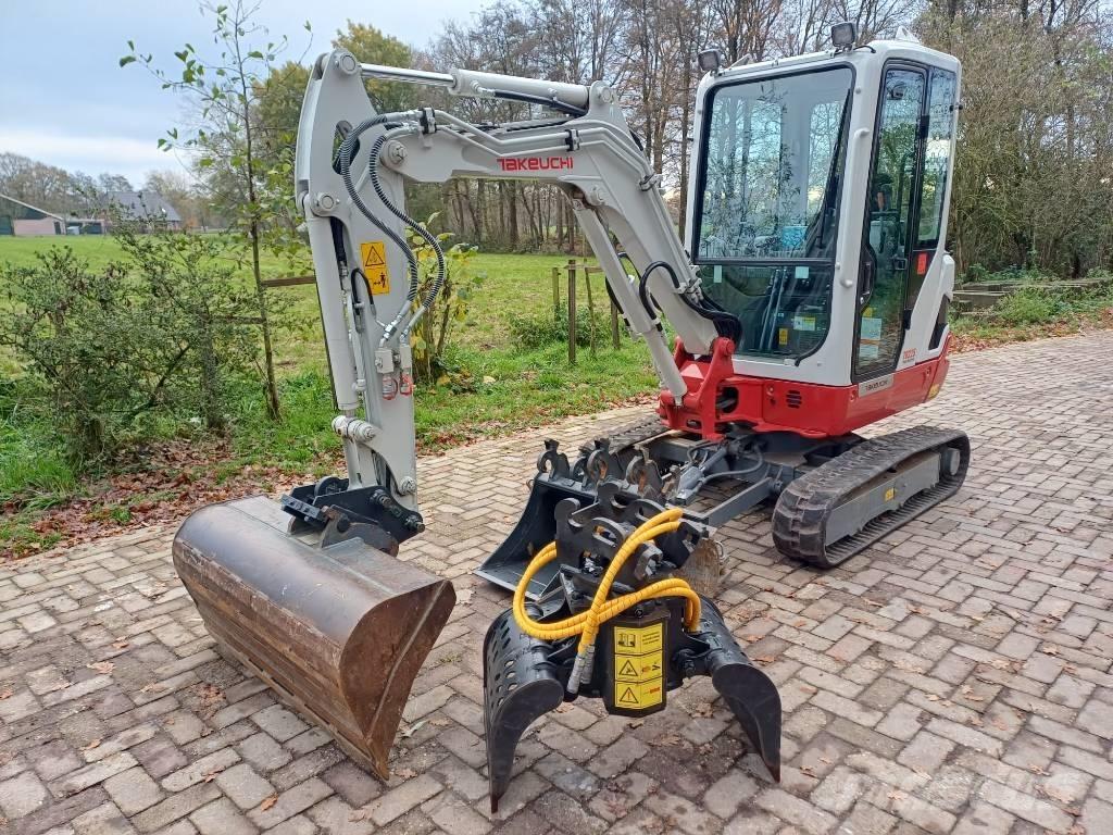 Takeuchi TB 225 Mini ekskavatörler, 7 tona dek