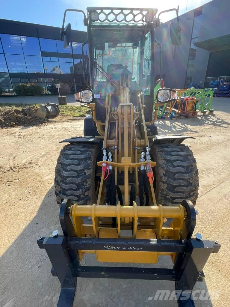 XCMG XC908 Skid steer loderler
