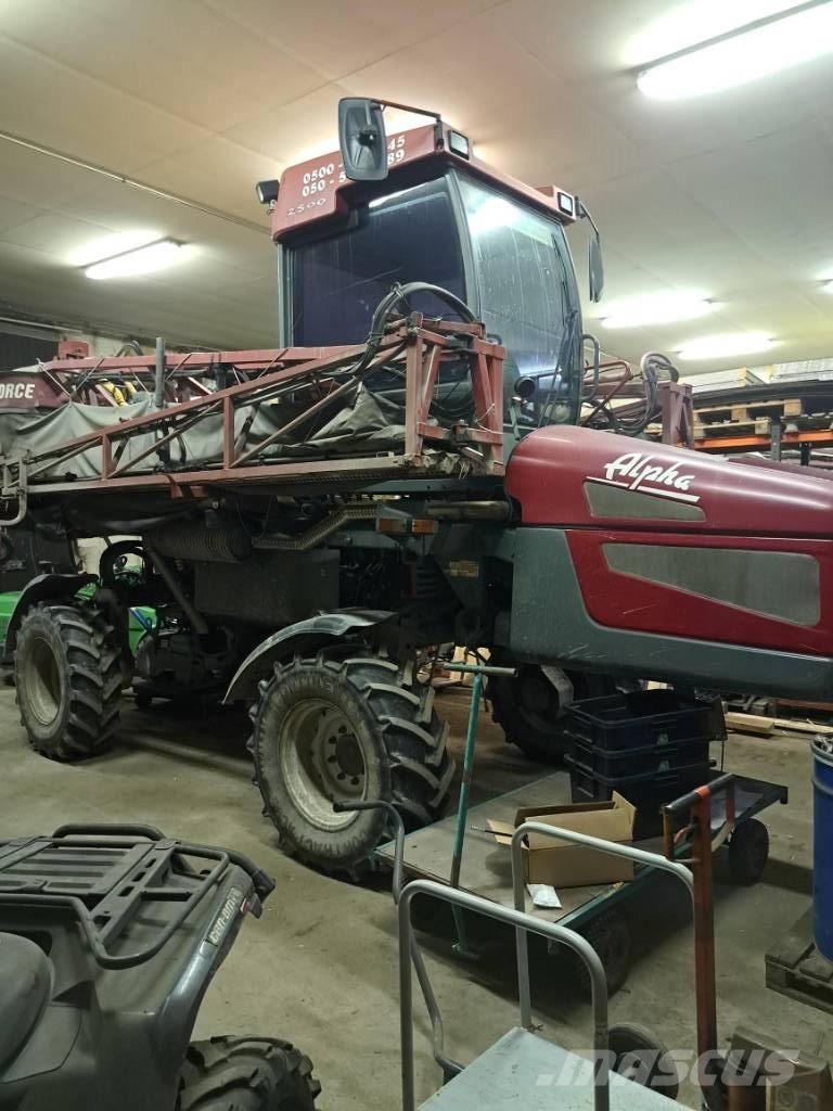 Hardi Alpha 2500 24m Kendinden tahrikli pülverizatörler