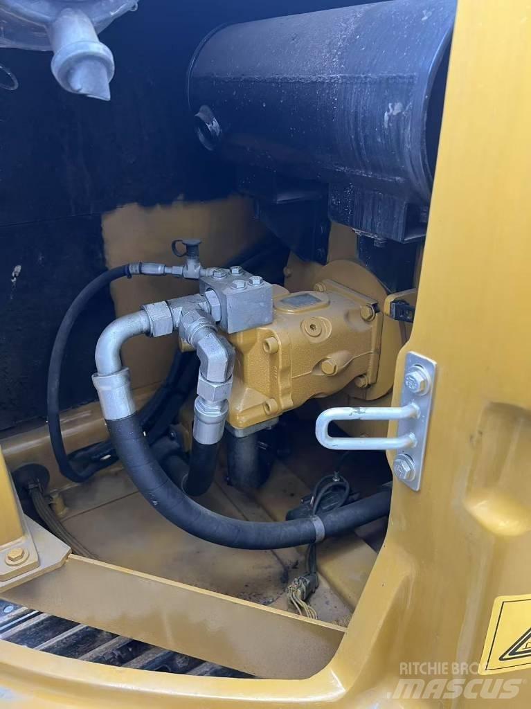 CAT 307 Mini ekskavatörler, 7 tona dek