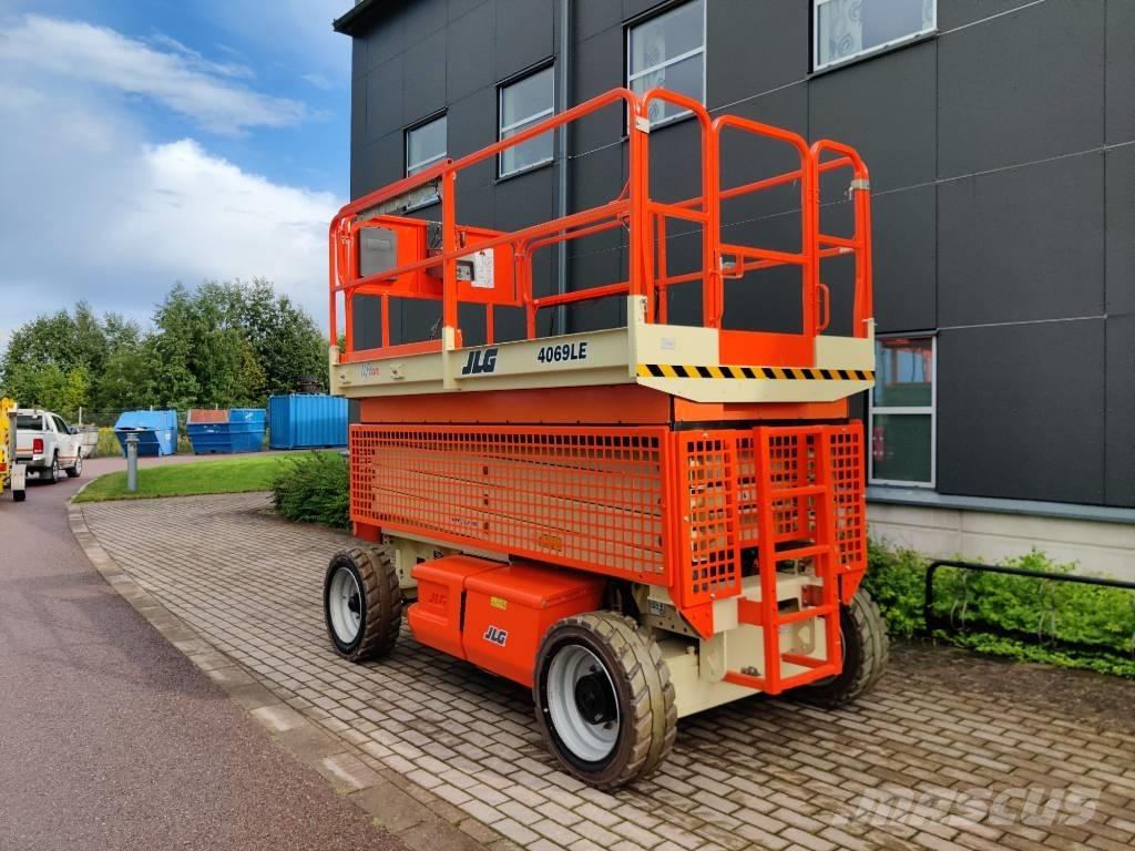 JLG 4069 LE Saxlift Makasli platformlar