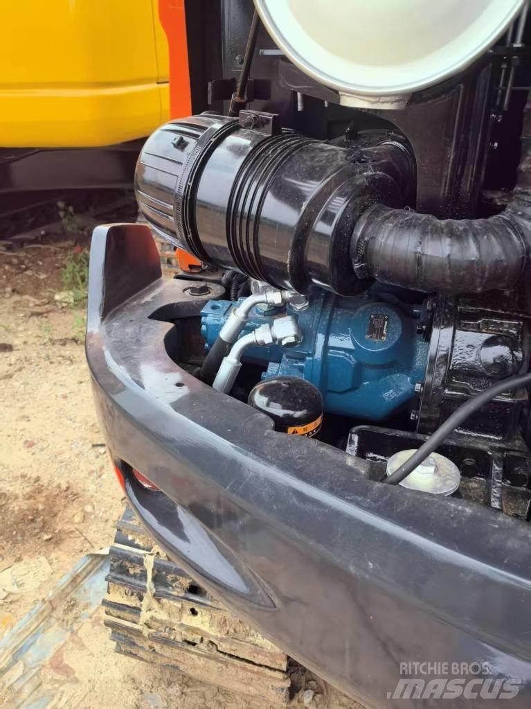Doosan DX 60 Paletli ekskavatörler