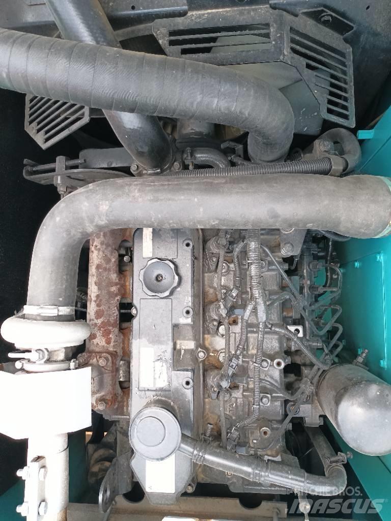 Kobelco SK 140 Paletli ekskavatörler
