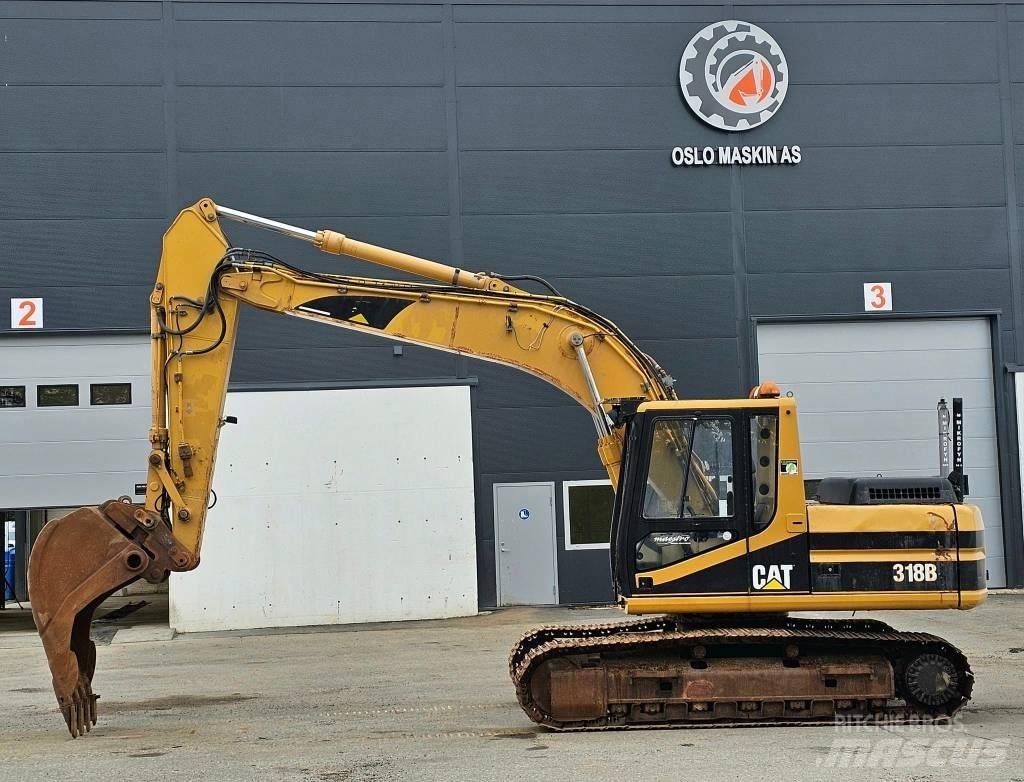 CAT 318 B L Paletli ekskavatörler