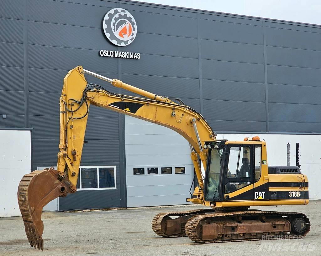 CAT 318 B L Paletli ekskavatörler