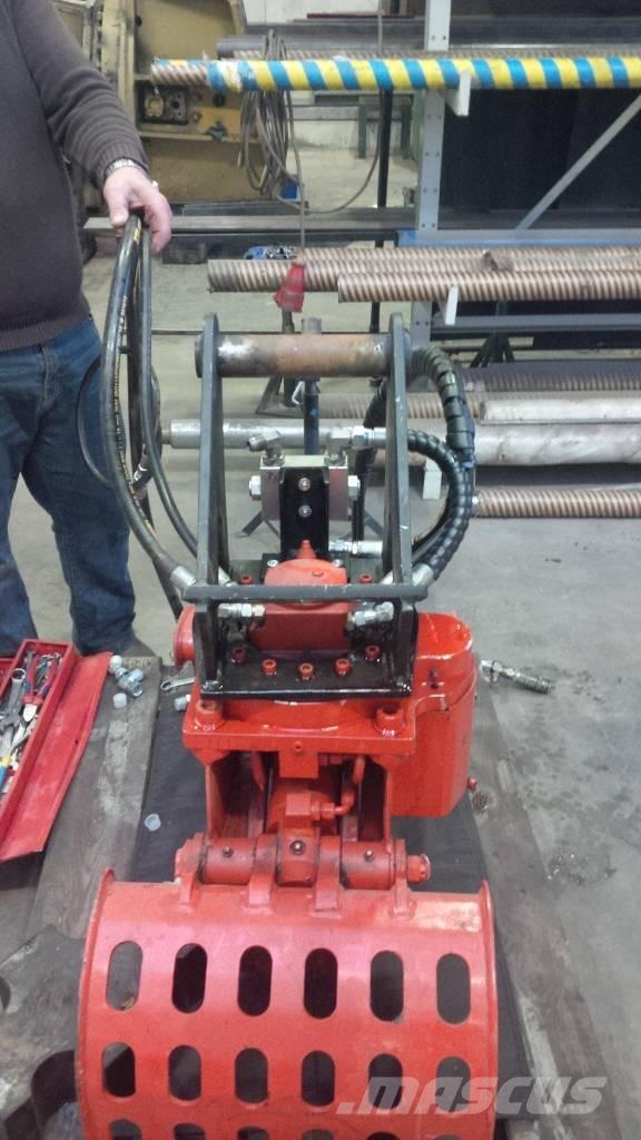 Husqvarna DXR 140 Yıkım ekskavatörleri