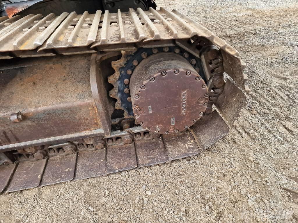 Volvo EC 210 C L Paletli ekskavatörler