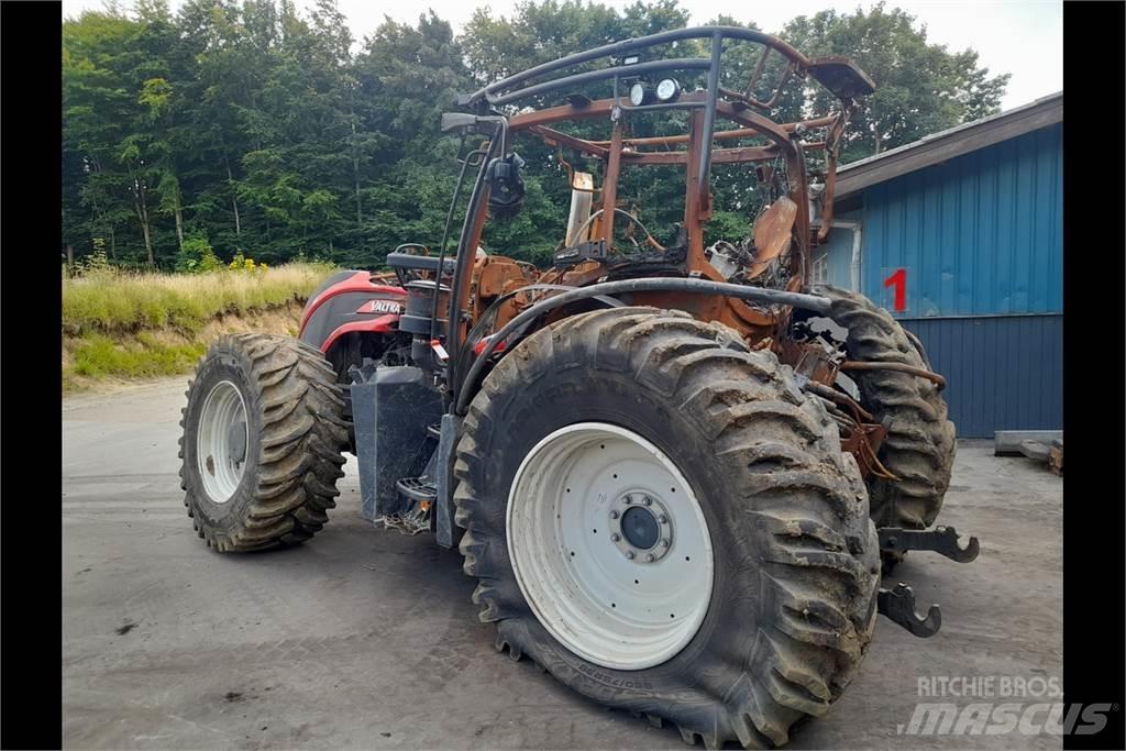 Valtra T254 Traktörler