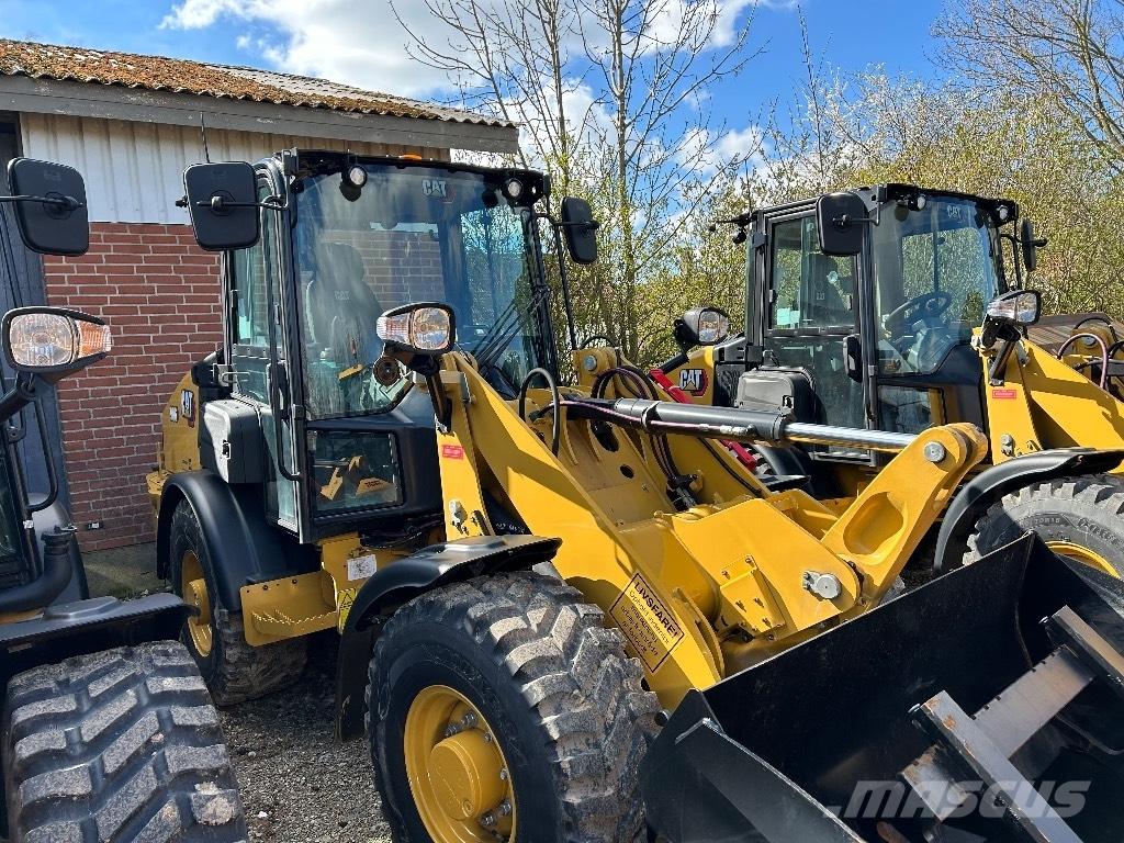 CAT 906 Tekerlekli yükleyiciler