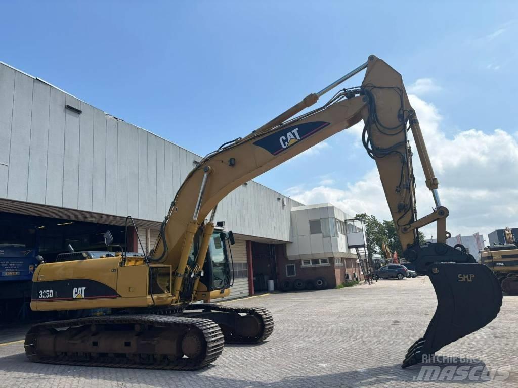 CAT 325 D L Paletli ekskavatörler