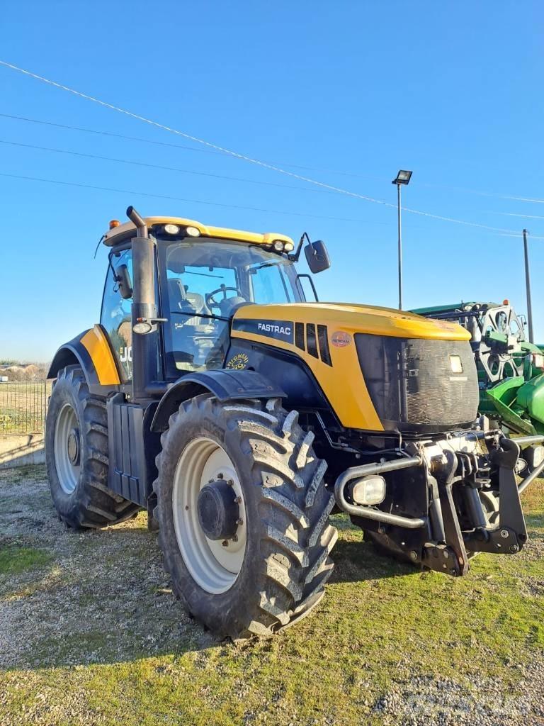 JCB Fastrac 8250 Traktörler